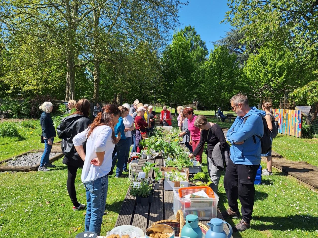 Die Besucherinnen und Besucher staunten über die angebotene Vielfalt.